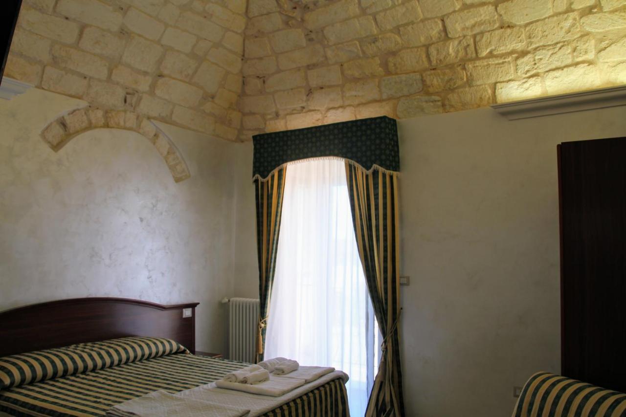 Rooms Dimora Arco - Affitti Brevi Italia Monte SantʼAngelo Eksteriør bilde