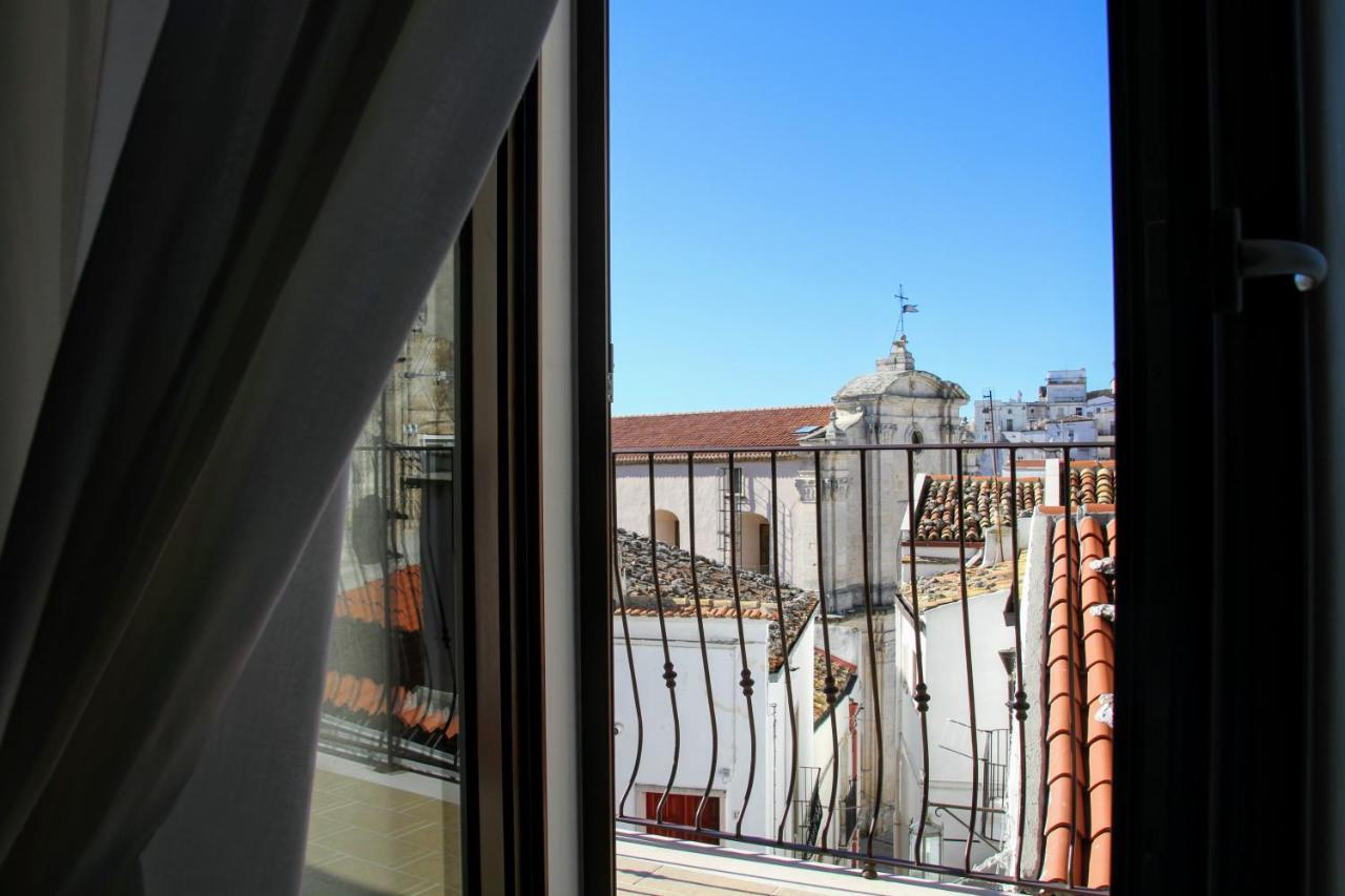 Rooms Dimora Arco - Affitti Brevi Italia Monte SantʼAngelo Eksteriør bilde