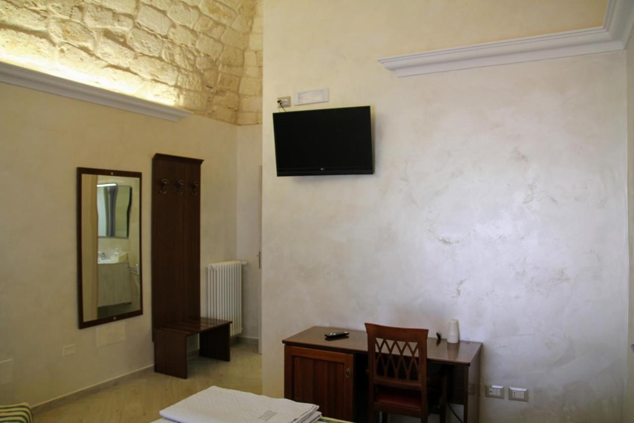 Rooms Dimora Arco - Affitti Brevi Italia Monte SantʼAngelo Eksteriør bilde