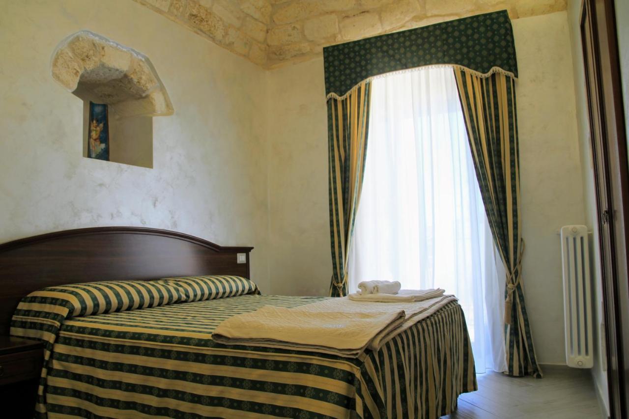 Rooms Dimora Arco - Affitti Brevi Italia Monte SantʼAngelo Eksteriør bilde